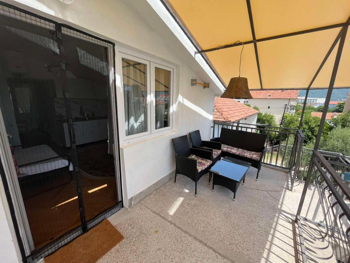 ביילה Guest House Villa Kosa מראה חיצוני תמונה