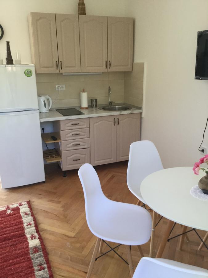 ביילה Guest House Villa Kosa מראה חיצוני תמונה